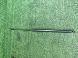 Запчасть амортизатор крышки багажника правый Mazda 3