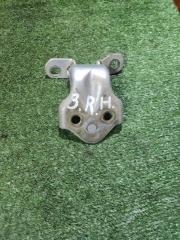 Фото запчасти петля двери задняя правая Hyundai Sonata Б/У запчасть Запчасть петля двери задняя правая Hyundai Sonata