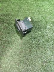 Кнопка стеклоподъемника Hyundai Accent 2