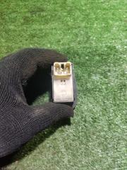 Кнопка стеклоподъемника Hyundai Accent 2