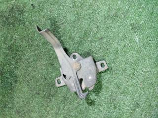 Запчасть замок капота Lifan Breez