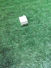 Запчасть реле Skoda Octavia