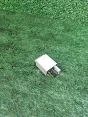 Запчасть реле Skoda Octavia