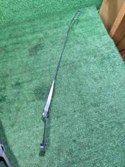 Запчасть поводок стеклоочистителя правый LADA Kalina