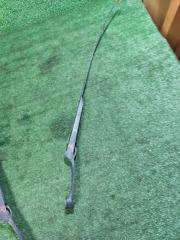 Запчасть поводок стеклоочистителя правый LADA Kalina