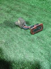 Запчасть кнопка стеклоподъемника Kia Sportage