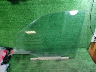 Запчасть стекло переднее левое Mercedes Benz