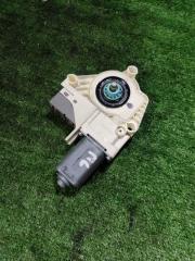 Фото запчасти моторчик стеклоподъемника передний левый Land Rover Discovery 2006 Б/У запчасть Запчасть моторчик стеклоподъемника передний левый Land Rover Discovery 2006