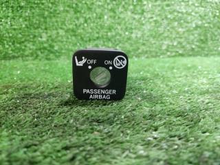 Фото запчасти кнопка отключения подушек безопасности Toyota Land Cruiser 2008 Б/У запчасть Запчасть кнопка отключения подушек безопасности Toyota Land Cruiser 2008