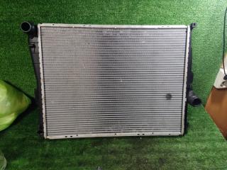 Запчасть радиатор охлаждения основной BMW 3