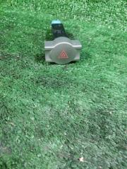 Фото запчасти кнопка аварийной сигнализации Chery M11 2010 Б/У запчасть Запчасть кнопка аварийной сигнализации Chery M11 2010