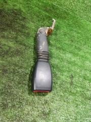 Фото запчасти защелка ремня безопасности задняя Cadillac DeVille 2000 Б/У запчасть Запчасть защелка ремня безопасности задняя Cadillac DeVille 2000