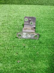 Фото запчасти петля двери передняя правая Cadillac DeVille 2000 Б/У запчасть Запчасть петля двери передняя правая Cadillac DeVille 2000