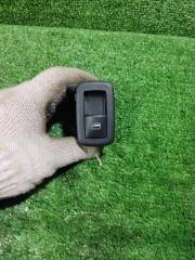 Фото запчасти кнопка стеклоподъемника задняя правая Jeep Grand Cherokee 2012 Б/У запчасть Запчасть кнопка стеклоподъемника задняя правая Jeep Grand Cherokee 2012