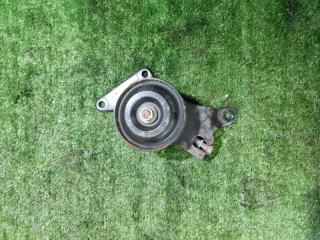 Запчасть натяжитель приводного ремня правый Nissan Fuga