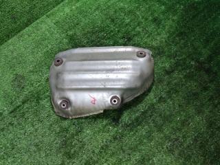 Запчасть защита выпускного коллектора правая Nissan Fuga