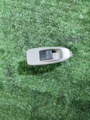 Запчасть кнопка стеклоподъемника задняя правая Mazda Premacy 2000