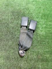 Фото запчасти защелка ремня безопасности задняя Geely Emgrand EC7 2014 Б/У запчасть Запчасть защелка ремня безопасности задняя Geely Emgrand EC7 2014