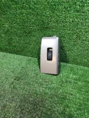 Фото запчасти кнопка стеклоподъемника задняя левая Geely Emgrand EC7 2014 Б/У запчасть Запчасть кнопка стеклоподъемника задняя левая Geely Emgrand EC7 2014