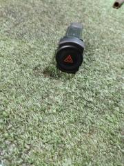 Фото запчасти кнопка аварийной сигнализации Nissan Almera 2013 Б/У запчасть Запчасть кнопка аварийной сигнализации Nissan Almera 2013