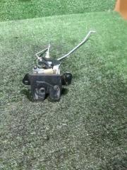 Замок двери багажника Hyundai Tucson 2008