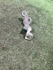 Петля двери задняя левая Ford Focus 2005