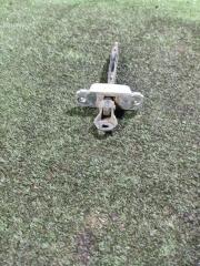 Запчасть ограничитель двери задний правый Hyundai Solaris