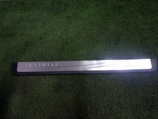 Запчасть накладка порога внутренняя передняя правая Infiniti QX50 2015