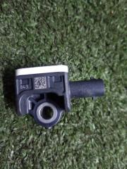 Запчасть датчик подушки безопасности задний левый Porsche Macan 2018