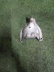 Запчасть крепление двигателя правое Porsche Macan 2018