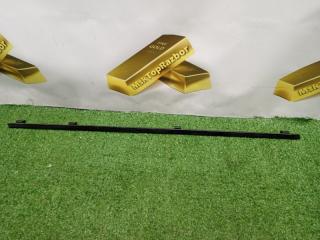 Запчасть накладка двери задняя левая Toyota Alphard 2004