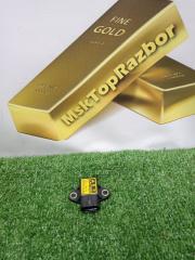 Фото запчасти датчик замедления Nissan Qashqai 2012 Б/У запчасть Запчасть датчик замедления Nissan Qashqai 2012