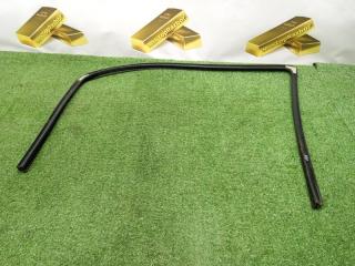 Запчасть уплотнитель стекла двери передний правый Chrysler 300C 2006