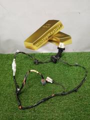 Запчасть проводка двери задняя правая Chrysler 300C 2006