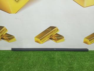 Запчасть уплотнитель стекла двери передний левый Ford Kuga 2018