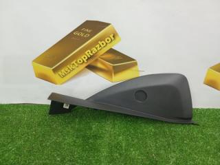 Запчасть накладка на торпедо правая Ford Kuga 2018