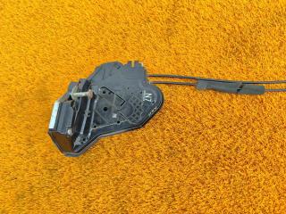 Запчасть замок двери задний левый Toyota Camry 2019