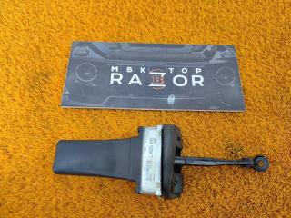 Запчасть ограничитель двери задний правый Land Rover RANGE ROVER 2014