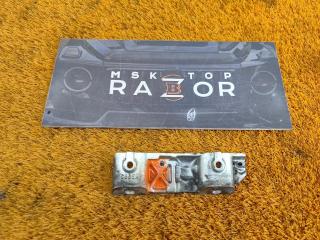 Запчасть кронштейн Land Rover RANGE ROVER 2014