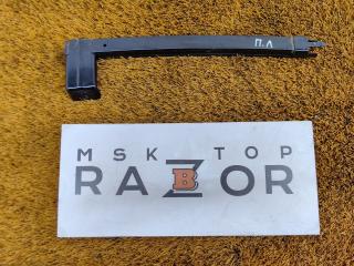 Фото запчасти направляющая стекла двери передняя левая Geely Coolray 2023 Б/У запчасть Запчасть направляющая стекла двери передняя левая Geely Coolray 2023