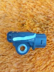 Фото запчасти датчик удара Nissan Qashqai 2021 Б/У запчасть Запчасть датчик удара Nissan Qashqai 2021