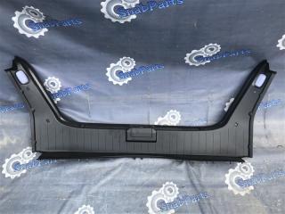 Накладка замка багажника Mercedes-Benz E-class