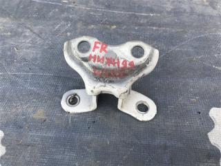 Петля дверная передняя правая Toyota Wish 2009.04