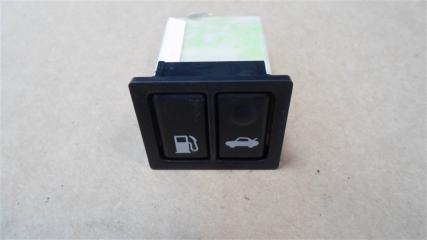 Кнопка открывания багажника Toyota Brevis 2005
