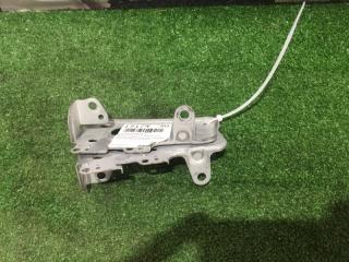 Крепление магнитофона Toyota Premio 2011