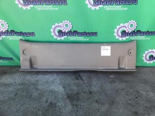 Накладка замка багажника Toyota Premio 2008