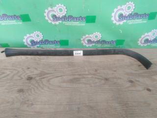 Запчасть накладка на порог салона передняя правая Toyota Brevis 2005