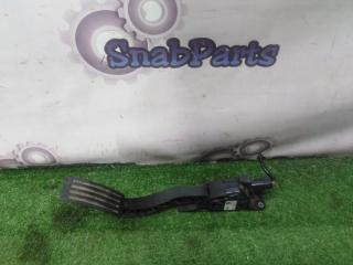 Педаль газа Mazda Axela