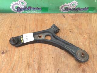 Запчасть рычаг передний левый Suzuki Wagon R