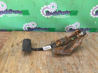 Запчасть педаль тормоза Toyota Carina 2001